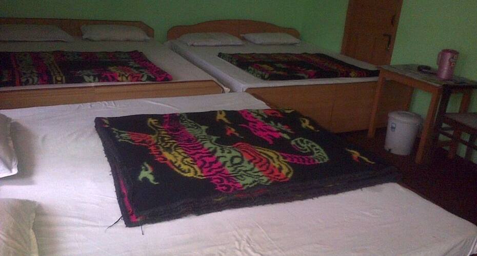 Hotel Shri Narayan Tourist Lodge, Uttarkashi 3